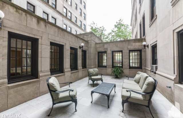 3510 S Lake Shore Dr 8K1 Gallery 4
