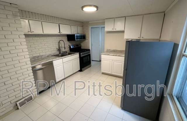 2 Willow St photos photos