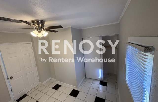 2818 West Heatherbrae Drive Gallery 4
