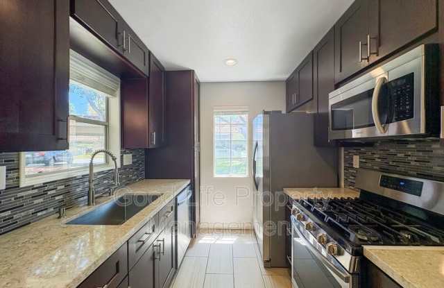 10686 Aderman Ave photos photos