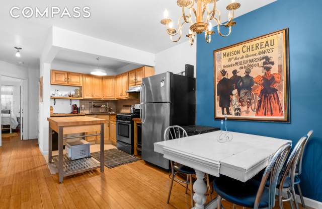 547 Gates Avenue photos photos