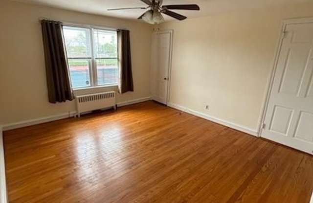 360 WALNUT STREET UNIT #3 Gallery 2