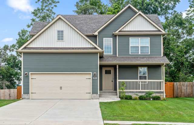Pet Friendly Three Bedroom in Autumn Creek! Gallery 1