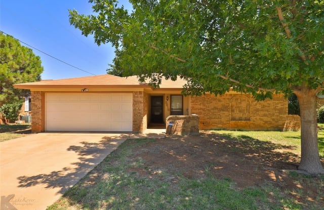 5618 Castle Road - 5618 Castle Road, Abilene, TX 79606