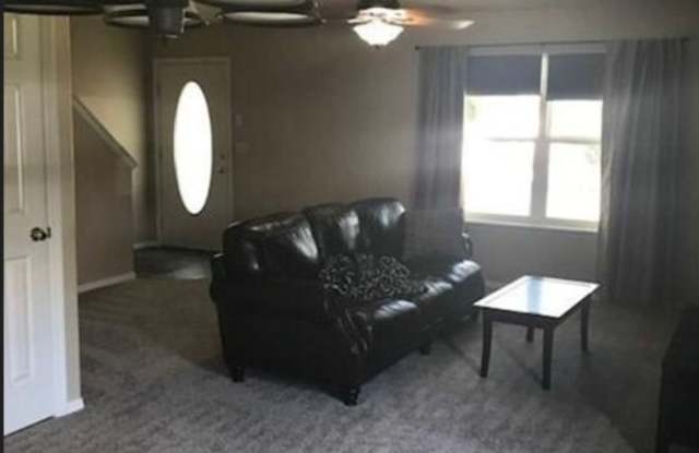 564 Green Tree Drive Gallery 1