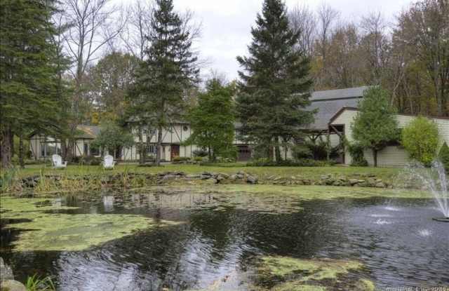 38 Strawberry Ridge photos photos