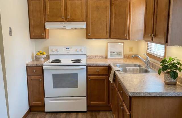 WE2803 photos photos