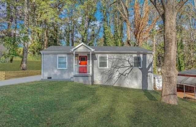 300 Banberry Drive SE - 300 Banberry Drive Southeast, Atlanta, GA 30315