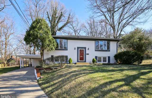 10605 SPRINGMANN DR - 10605 Springmann Drive, Fairfax, VA 22030