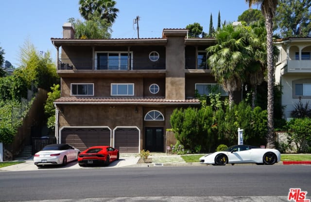 13902 VALLEY VISTA - 13902 Valley Vista Boulevard, Los Angeles, CA 91423