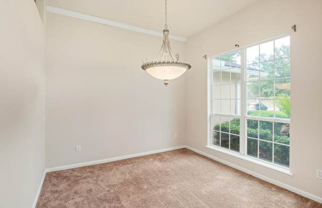 1209 BELHAVEN Lane Gallery 4