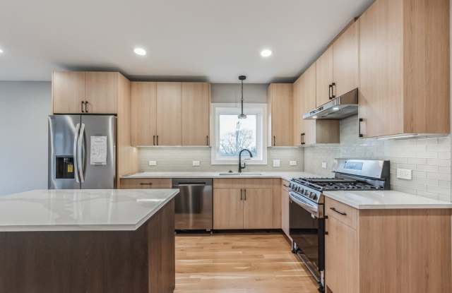 2840 W 36th Place Gallery 2
