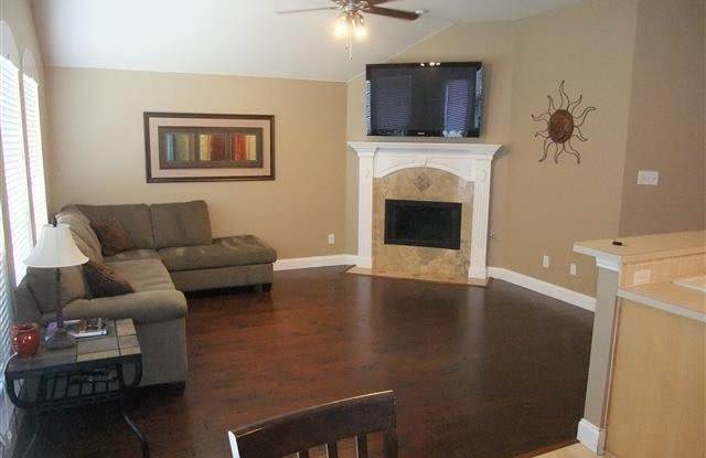 1535 Sandstone Drive Gallery 2