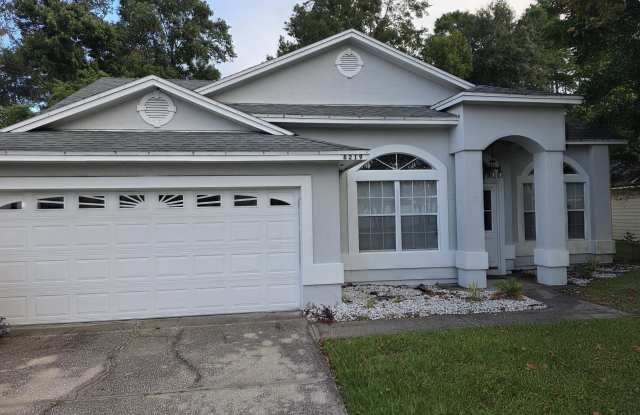 8219 TEATICKET Drive Gallery 2