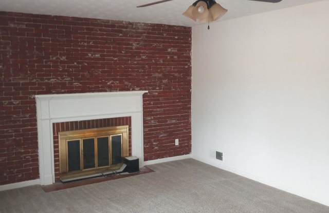 3630 DANNYS LANE Gallery 2
