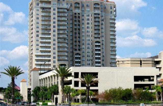 400 E BAY - 400 Bay St E, Jacksonville, FL 32202