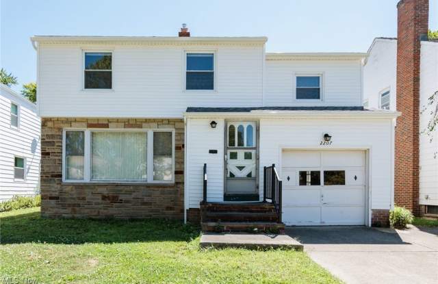 2207 Campus Road photos photos