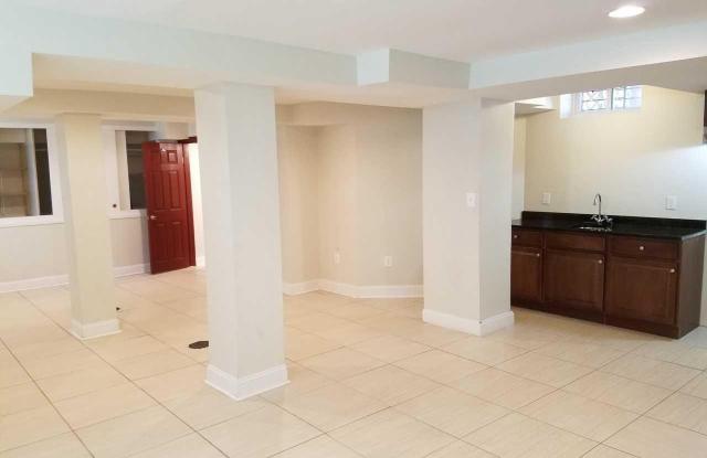 804 HOLLINS Street unit: Basement Studio photos photos