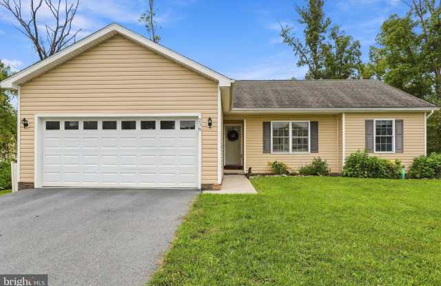 238 BASIN Drive Gallery 1