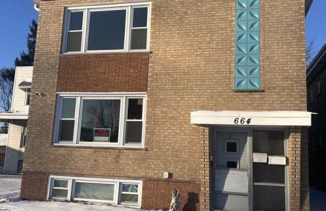 664 Sibley Boulevard unit: 2 photos photos