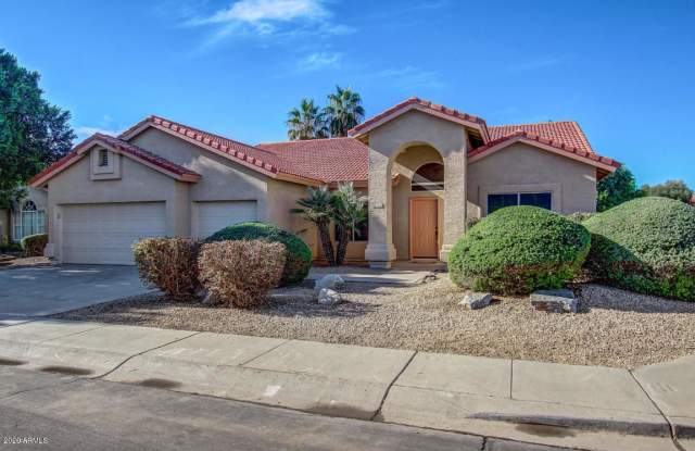 3214 N MEADOW Drive - 3214 North Meadow Drive, Avondale, AZ 85392