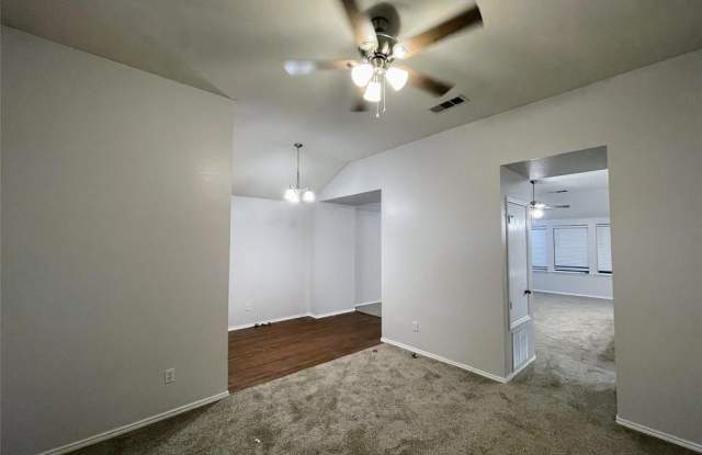 2500 Eisenhower Drive Gallery 4