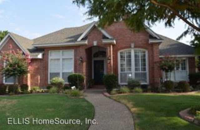 351 Walnut Grove Ln - 351 Walnut Grove Lane, Coppell, TX 75019