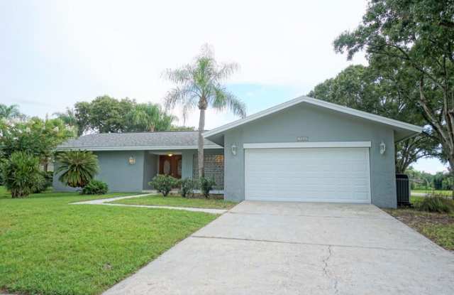 2649 Pebble Beach Drive - 2649 Pebble Beach Drive, Clearwater, FL 33761