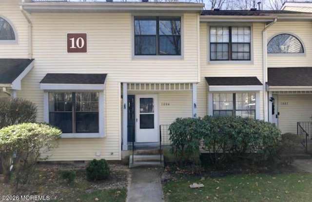 1004 Arlington Drive photos photos