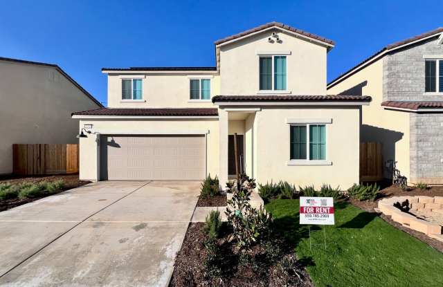 $3,095 Ashlan  Highland, 5 Bedroom House - Buckingham Ave, Clovis - Solar Panels - 4445 Buckingham Avenue, Fresno County, CA 93619