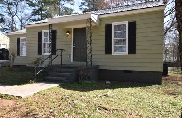 3BR Close to the Heart of Normaltown photos photos