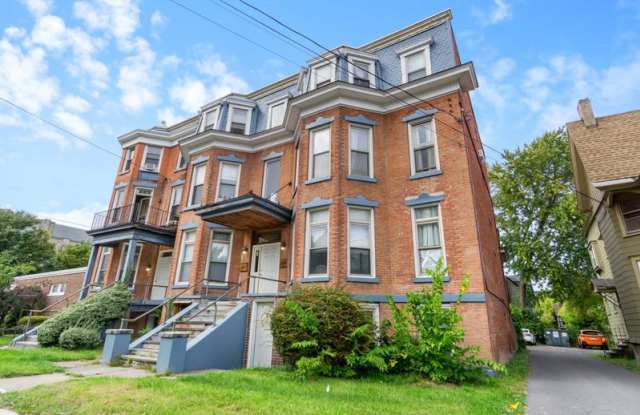 1109 East Genesee Street - 3 Gallery 2