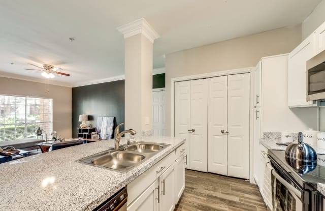 Champions Centre Apartments Gallery 4