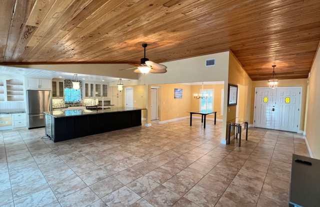 489 CARRIAGE RD - 489 Carriage Road, Satellite Beach, FL 32937