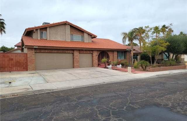 4439 Sunny Dunes Drive - 4439 South Sunny Dunes Drive, Paradise, NV 89121