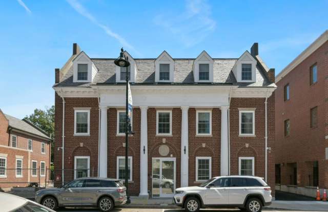 402-410 Washington Street Gallery 2