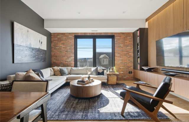 50 Chestnut Street unit: 8 - 50 Chestnut Street, Dobbs Ferry, NY 10522