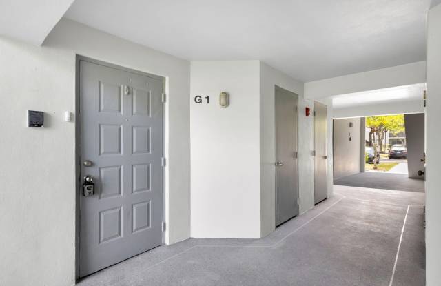 1011 Green Pine Boulevard photos photos