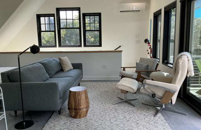 393 Brackett Road Gallery 4