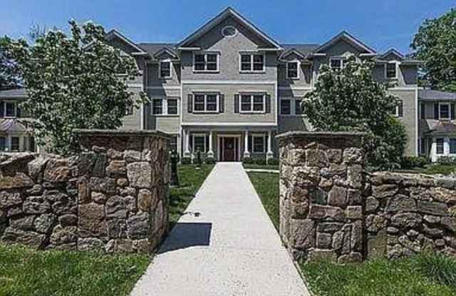 593 Main St photos photos