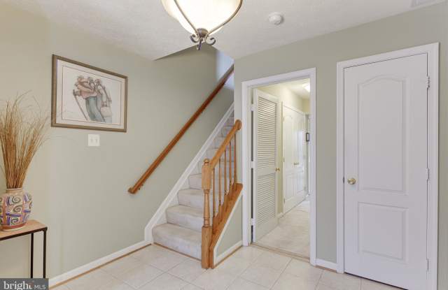 16410 EVES COURT Gallery 3