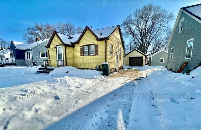 FOR RENT- 657 Dawson- Pets ok with conditions- Recent Remodel! photos photos