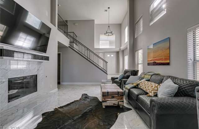 7812 BLUEWATER Drive Gallery 3