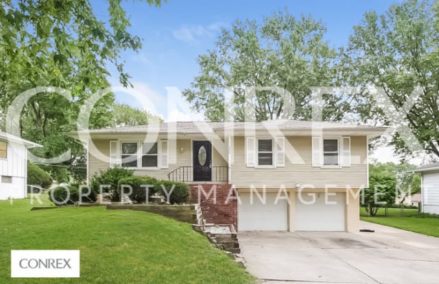 2525 South Trail Ridge Avenue - 2525 South Trail Ridge, Independence, MO 64055