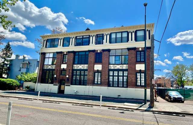 Charming Historic Condo in the Heart of Uptown Denver / BEAUTIFULLY REMODELED photos photos
