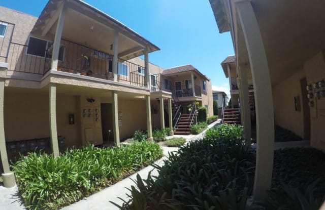 16872 Lynn Lane Apt F - 16872 Lynn Street, Huntington Beach, CA 92649