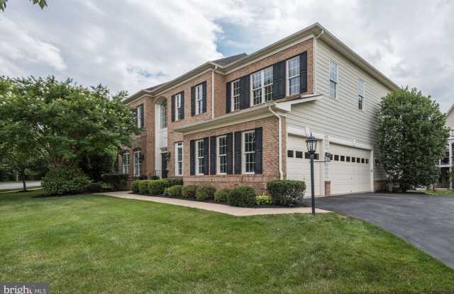 19251 CHARTIER DRIVE Gallery 2