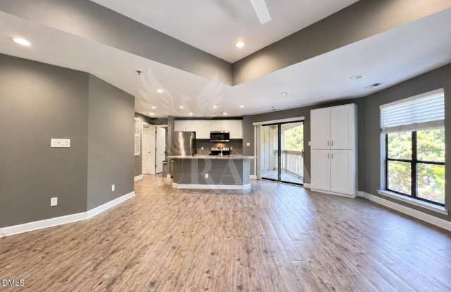 131 New Kent Place Gallery 4