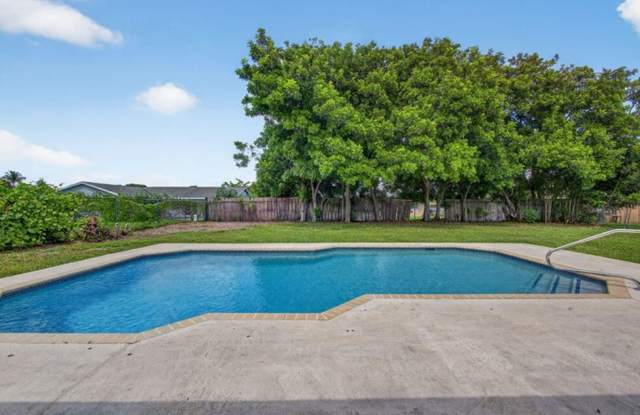 316 La Mancha Avenue, Royal Palm Beach, FL 33411 photos photos