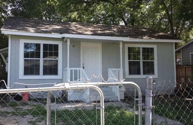 146 Eross St photos photos